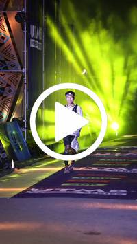 BIB:  <button type="button" onclick="openModal(27783205)" class="btn btn-primary btn-sm float-right" data-toggle="modal" data-target=".modal-high-quality">
                <i class="fa fa-download"></i> Download
                </button>